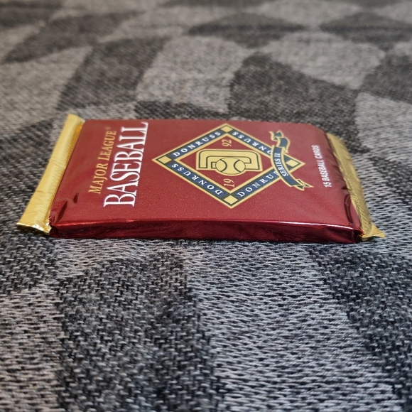 Donruss Major League Baseball cards pack ,Series 2 (1992) (New, Factory Sealed) - Picture 6 of 7